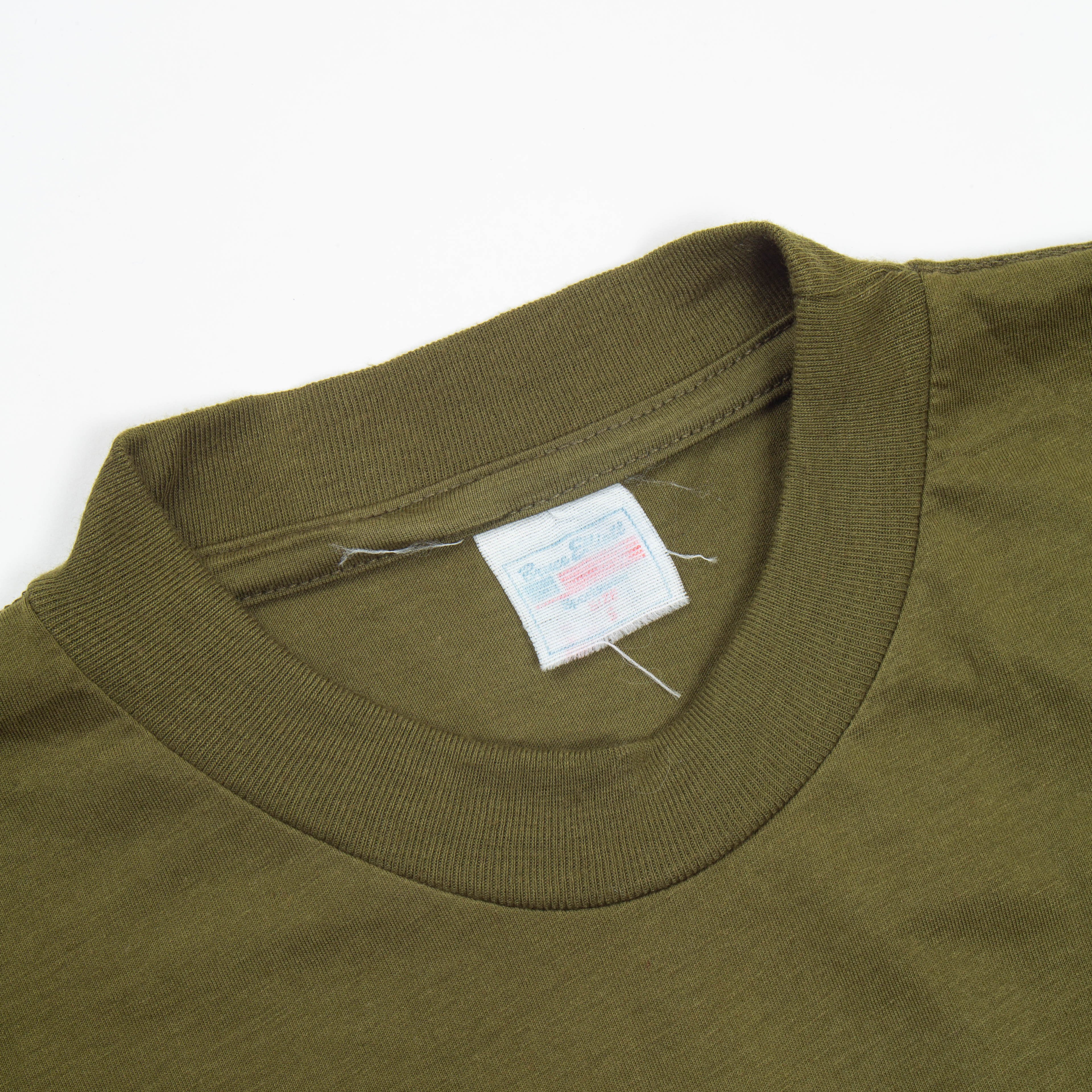 80s Vintage British Army OD Green Graphic T-Shirt - Small - Image 3