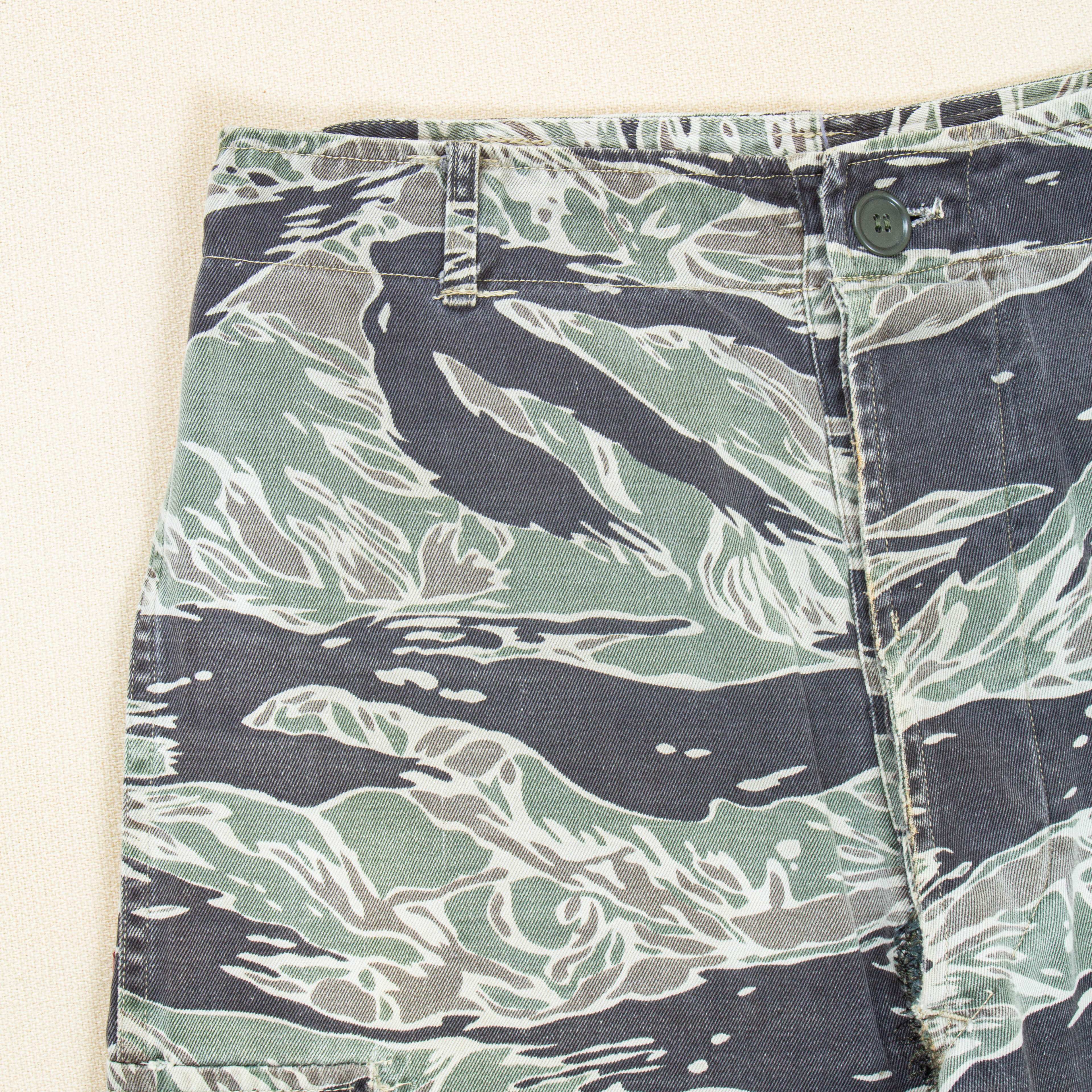 60s Vietnam War Vintage Tadpole Sparse (TDS) Tigerstripe Trousers - 28x29 - Image 4