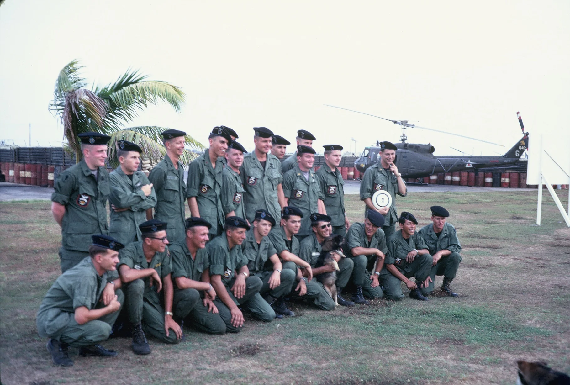 60s Vintage Vietnamese Hand-Embroidered 121st Aviation Company Pocket Patch - Image 4