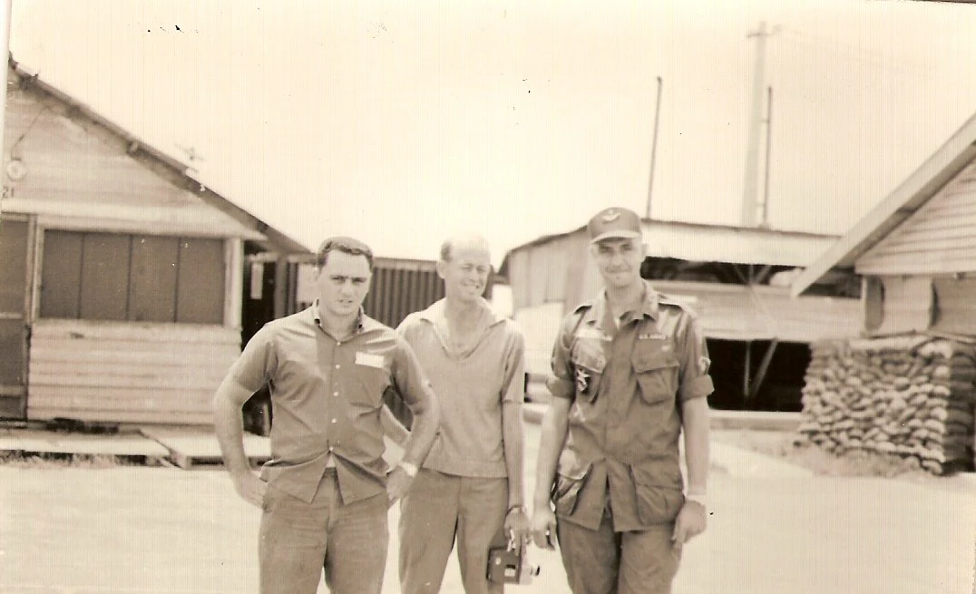 60s Vintage Vietnamese Hand-Embroidered 121st Aviation Company Pocket Patch - Image 6