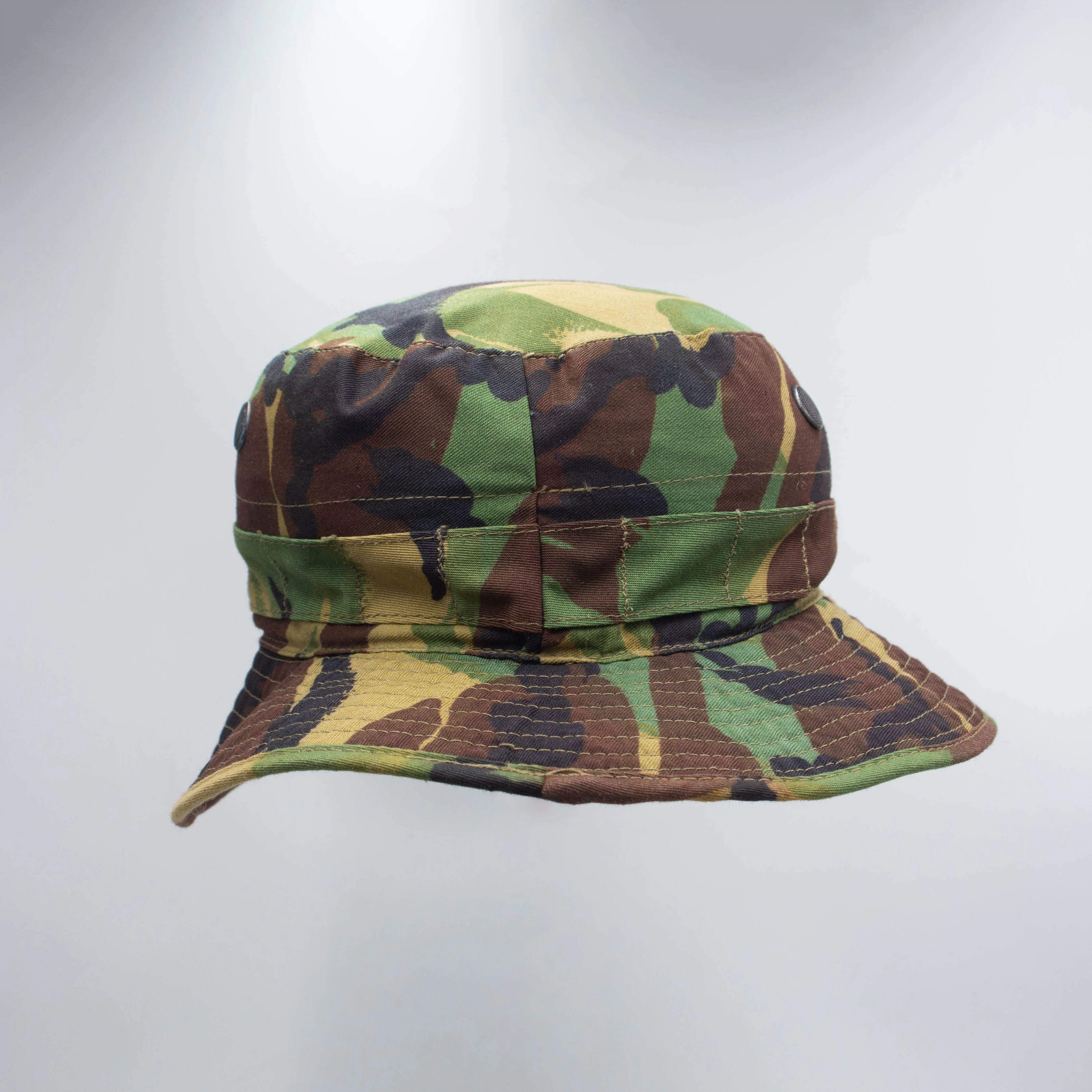 70s Vintage British Army Tropical DPM Jungle Hat - Small - Image 3