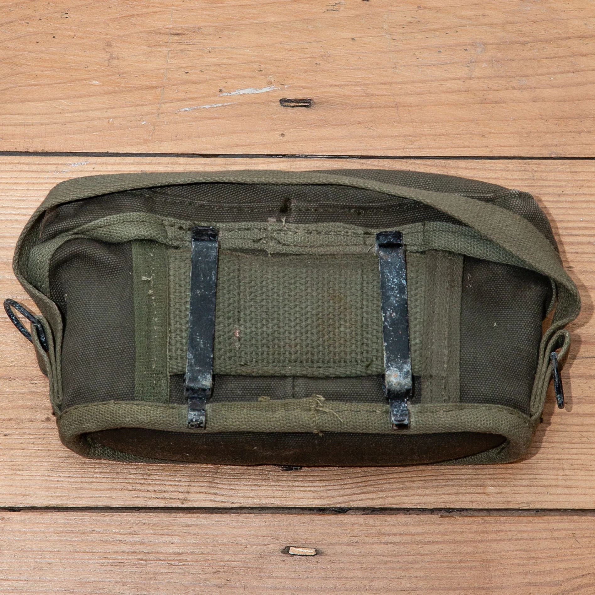 Rare Original 1960s Vietnam War CW-842/PSM-13 Battery Test Set Pouch - Image 3