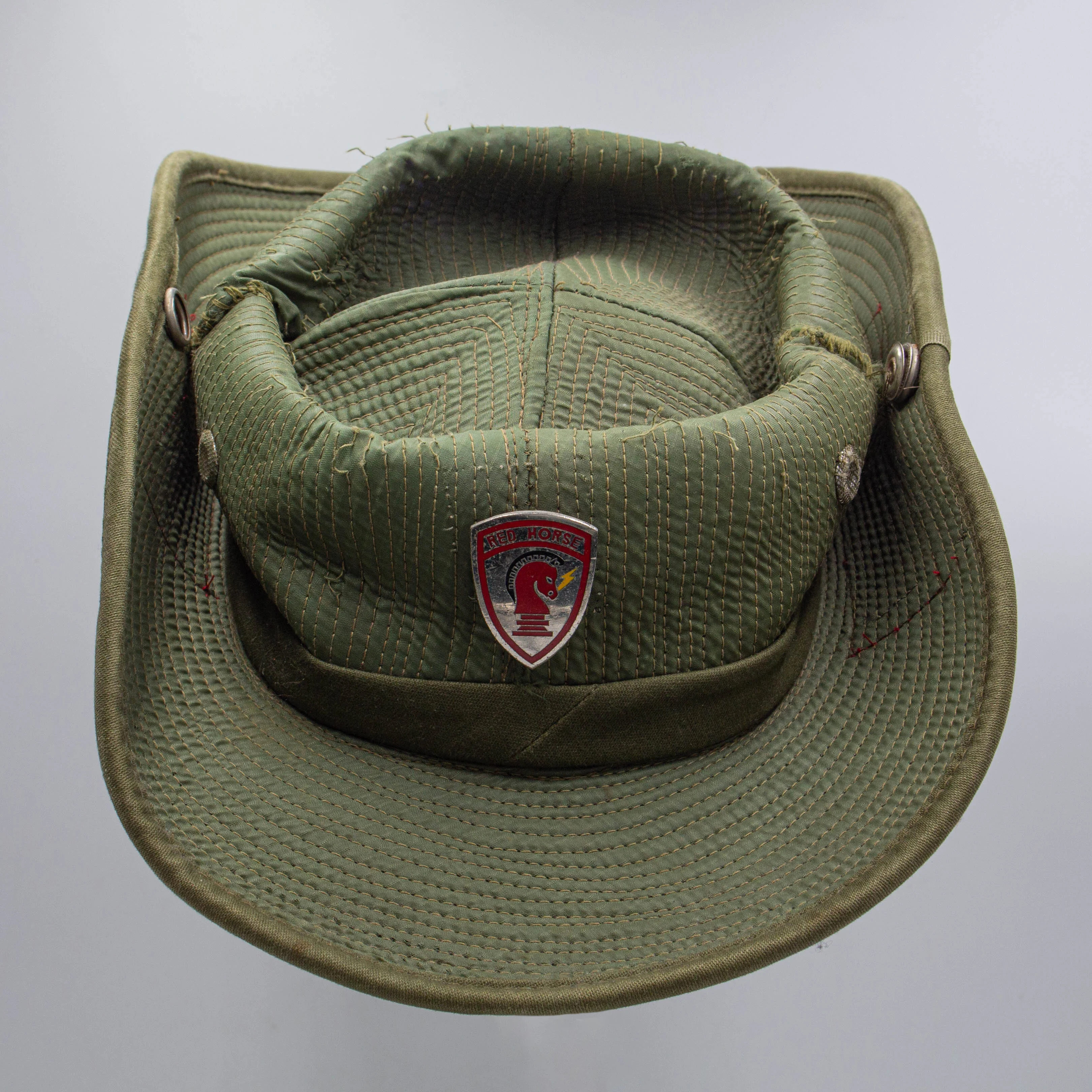 60s Vietnam War Vintage Thai Tailor-Made USAF ‘RED HORSE’ Cowboy Hat - Small - Image 5